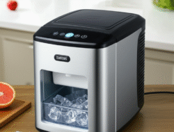 Gadget Pembuat Es Mini untuk Dapur Kecil